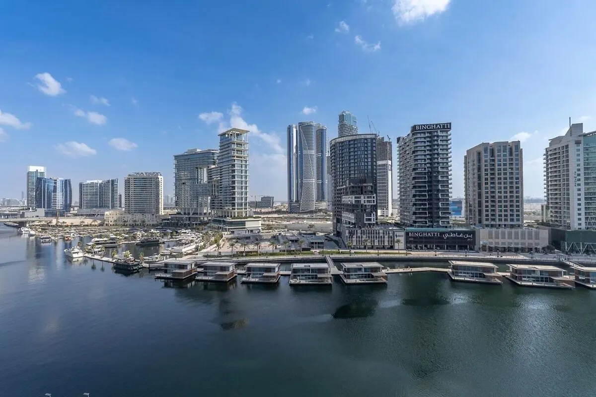 Beautifully Designed 3Br With Canal Views In Business Bay Dubai Emirados Árabes Unidos