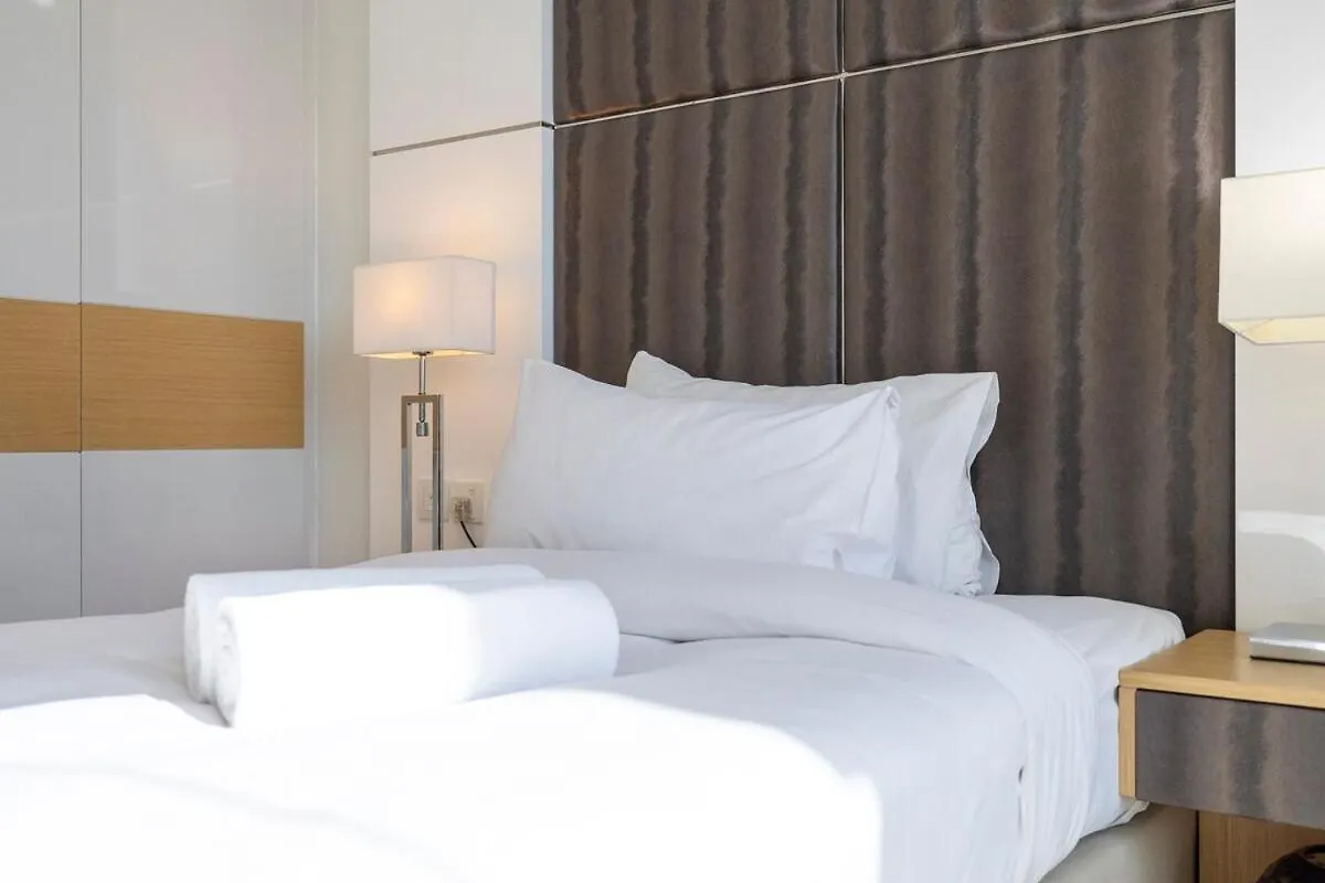 Apartamento Beautifully Designed 3Br With Canal Views In Business Bay Dubai Emirados Árabes Unidos