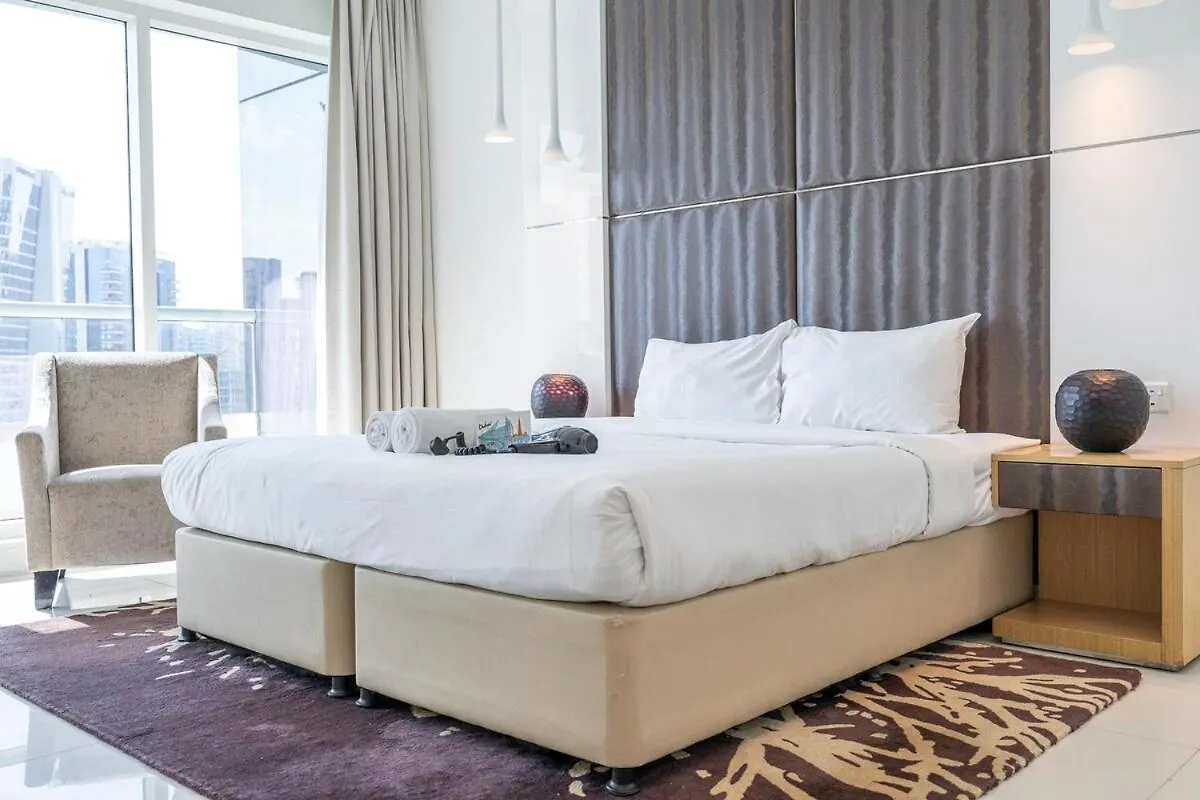 Apartamento Beautifully Designed 3Br With Canal Views In Business Bay Dubai Emirados Árabes Unidos