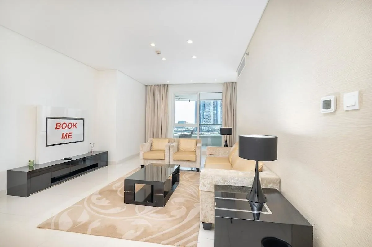 Beautifully Designed 3Br With Canal Views In Business Bay Dubai 0*,  Emirados Árabes Unidos
