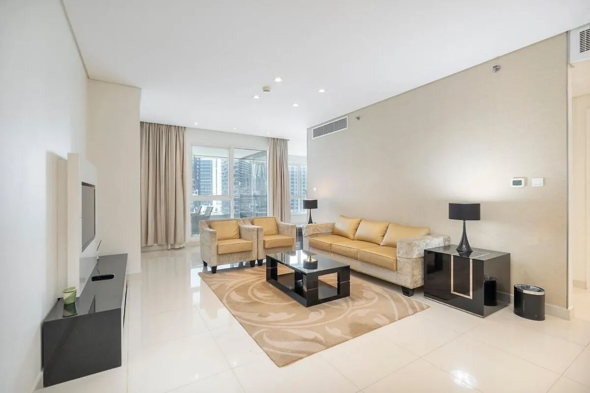Beautifully Designed 3Br With Canal Views In Business Bay Dubai